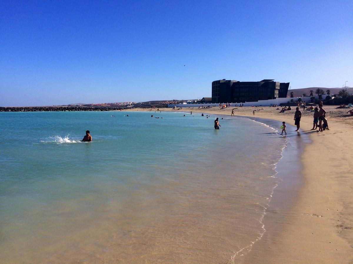 A 20 Metri Dalla Spiaggia プエルト・デル・ロサリオ エクステリア 写真